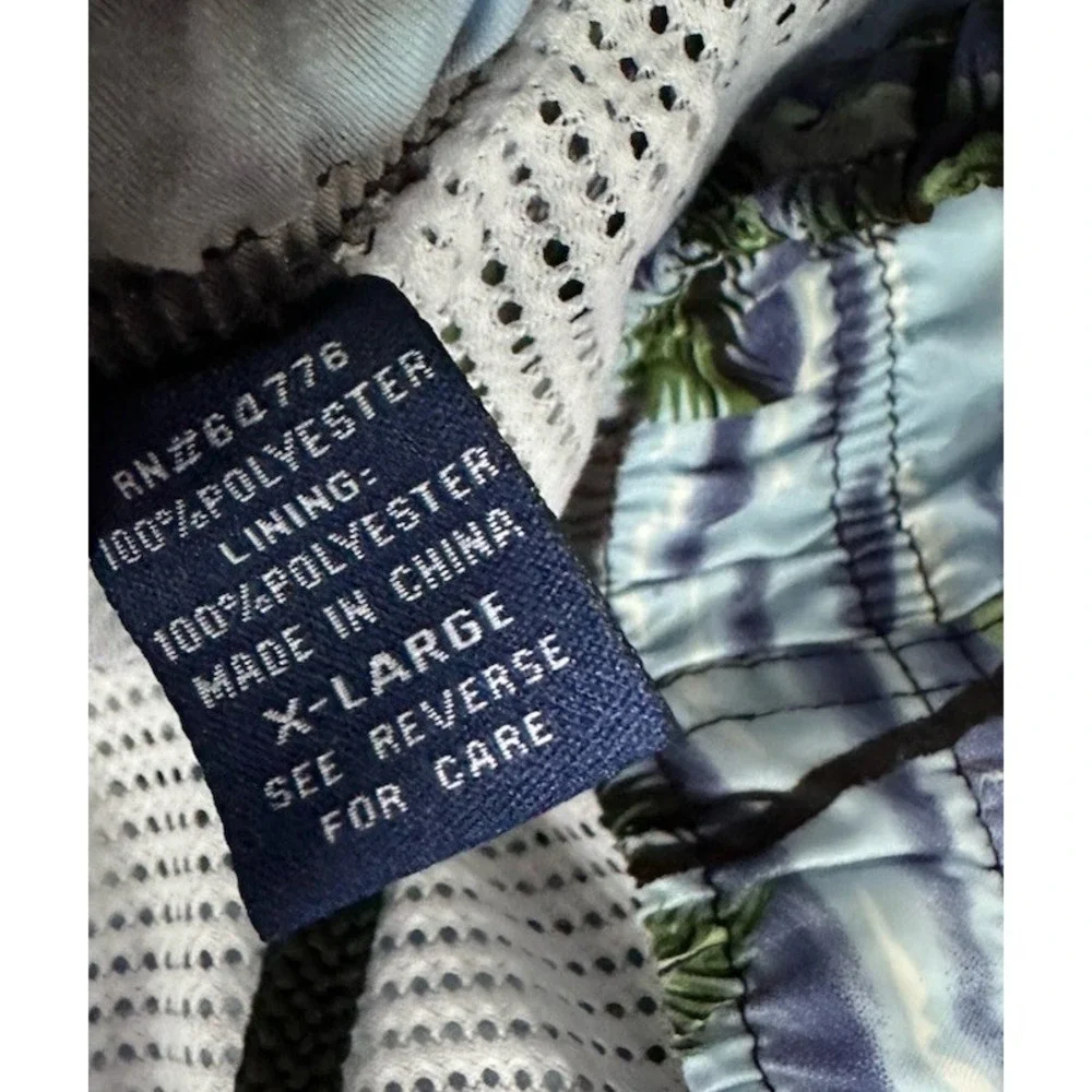 Big Dogs Board Shorts Swim Trunks Boys XL Old Cars Hawaiian Mesh Lined Aloha
